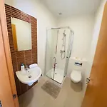 Entorno Playa Y Montana Tranquilidad Relax Jacuzzi Piscina Wifi Aire Jardin Barbacoa Y Parking كاليبي