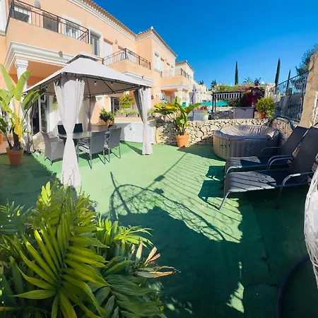 Adosado Entorno Playa Y Montana Tranquilidad Relax Jacuzzi Piscina Wifi Aire Jardin Barbacoa Y Parking Calpe