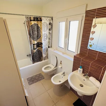 Adosado Entorno Playa Y Montana Tranquilidad Relax Jacuzzi Piscina Wifi Aire Jardin Barbacoa Y Parking * Calpe