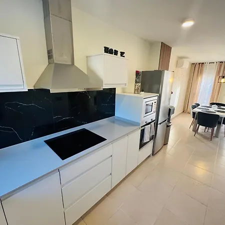 Adosado Entorno Playa Y Montana Tranquilidad Relax Jacuzzi Piscina Wifi Aire Jardin Barbacoa Y Parking *