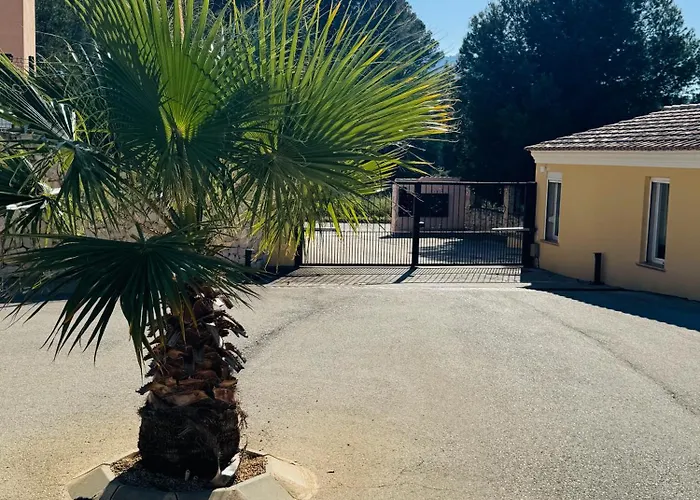 Holiday home Entorno Playa Y Montana Tranquilidad Relax Jacuzzi Piscina Wifi Aire Jardin Barbacoa Y Parking Calpe