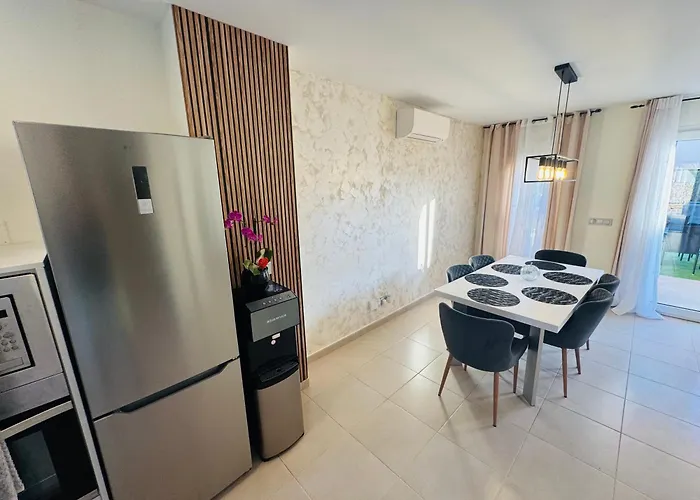 Casa vacanze Entorno Playa Y Montana Tranquilidad Relax Jacuzzi Piscina Wifi Aire Jardin Barbacoa Y Parking Calpe