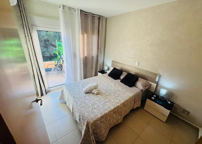 Entorno Playa Y Montana Tranquilidad Relax Jacuzzi Piscina Wifi Aire Jardin Barbacoa Y Parking Holiday home Calpe