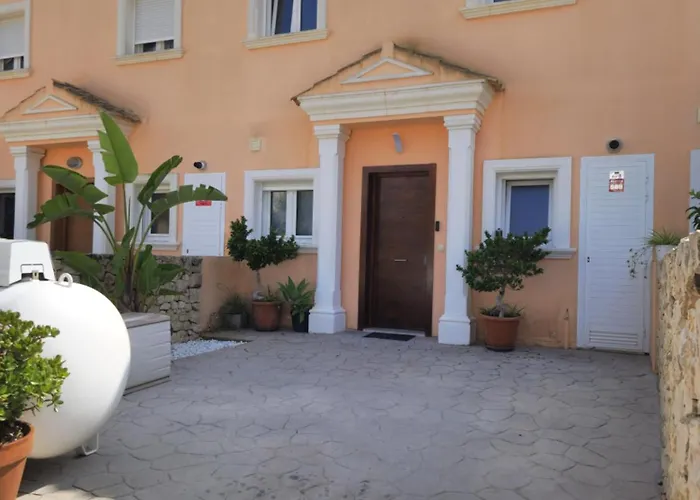 Entorno Playa Y Montana Tranquilidad Relax Jacuzzi Piscina Wifi Aire Jardin Barbacoa Y Parking *